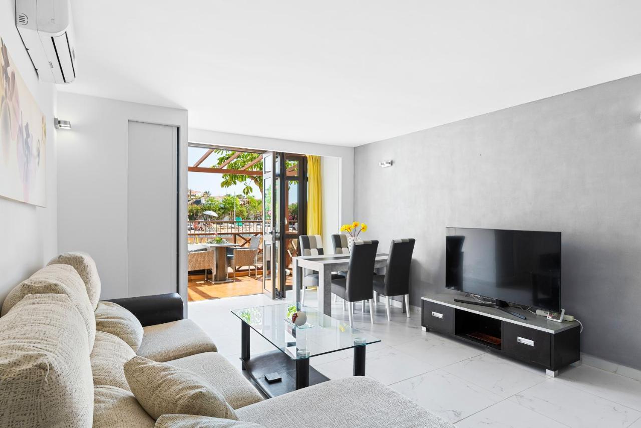Neptuno Pool And Beach Private Access Пуэрто-де-Сантьяго Экстерьер фото